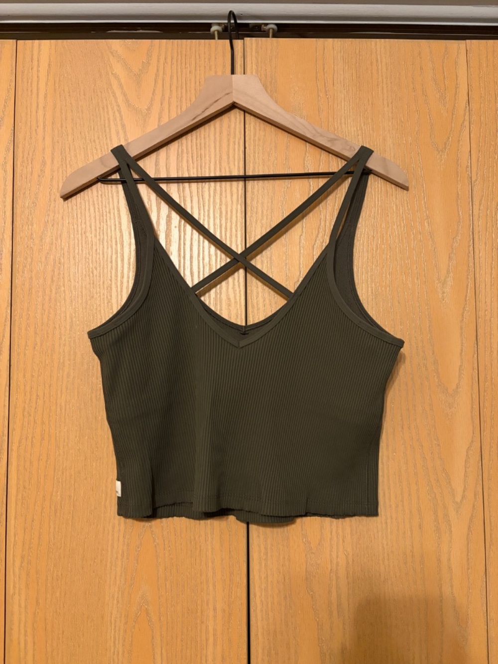 Vouri Rib Crop Tank Top - Picture 2 of 3